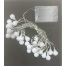 Luz bola fria (blanca) a pila (3 AA) no incluidas