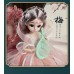 Muñeca China incluye accesorios Medida de la caja 56 x 33 cm